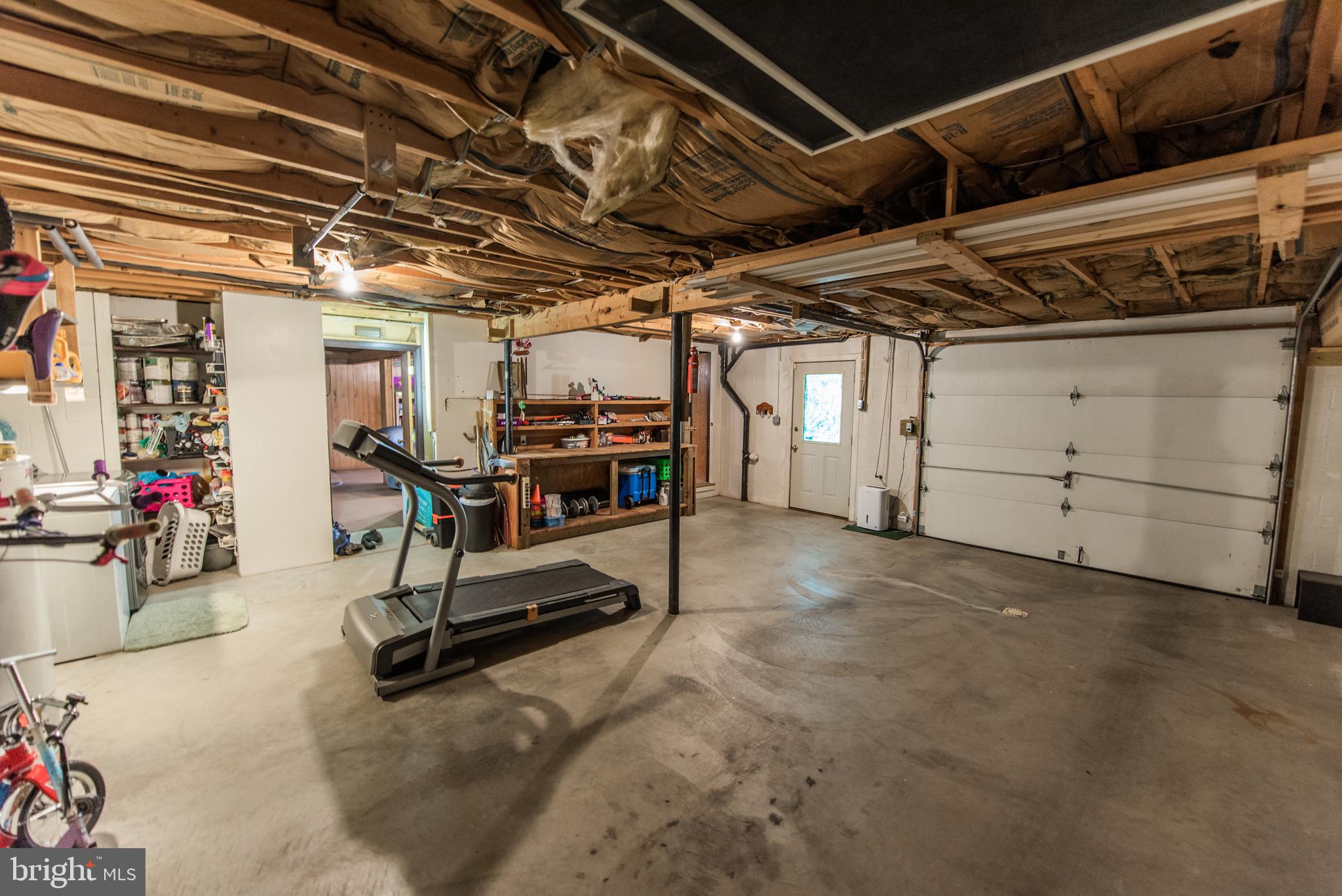 SEELY PINE ACRES - Residential