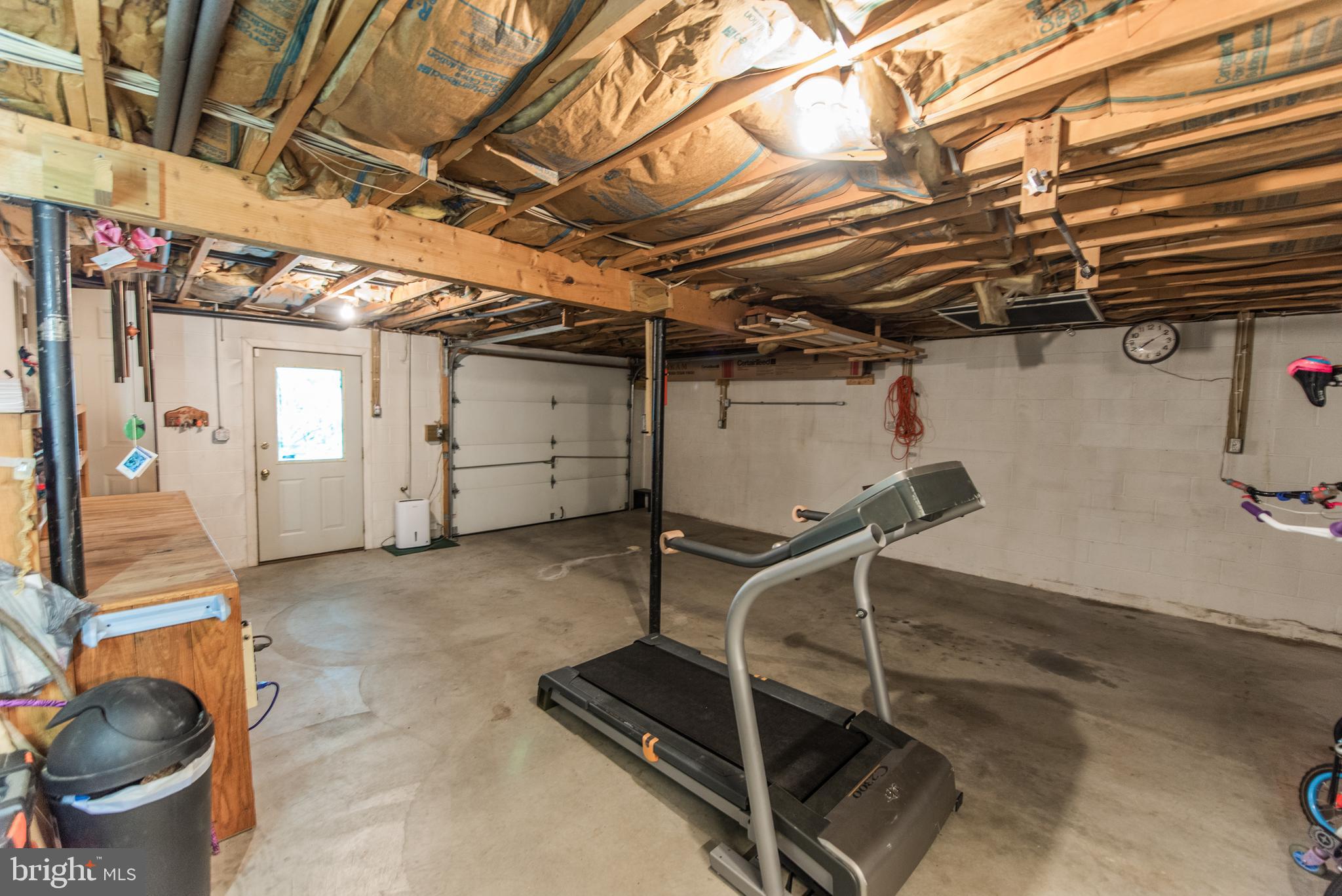 SEELY PINE ACRES - Residential