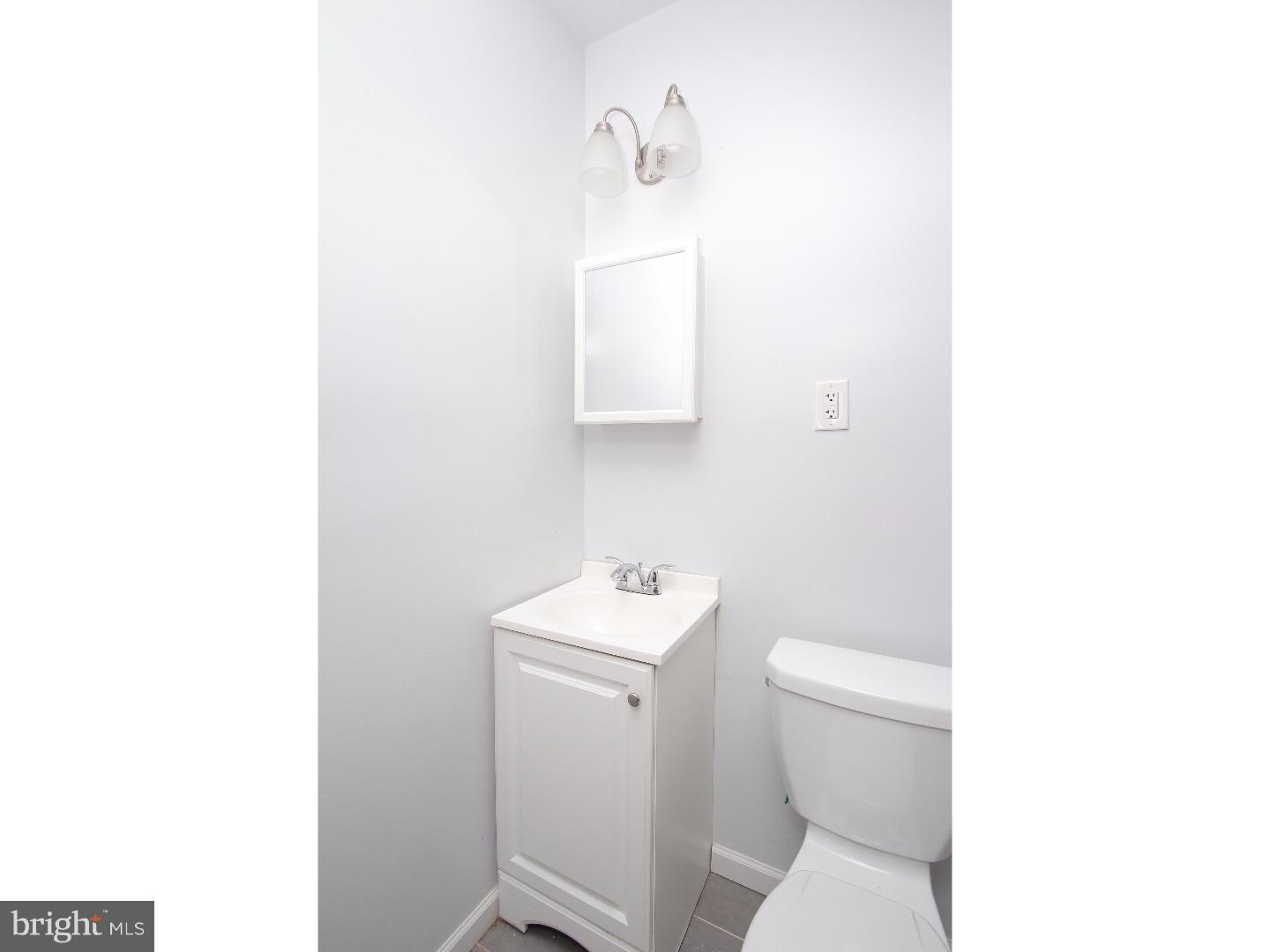 SOCIETY HILL - Residential Income