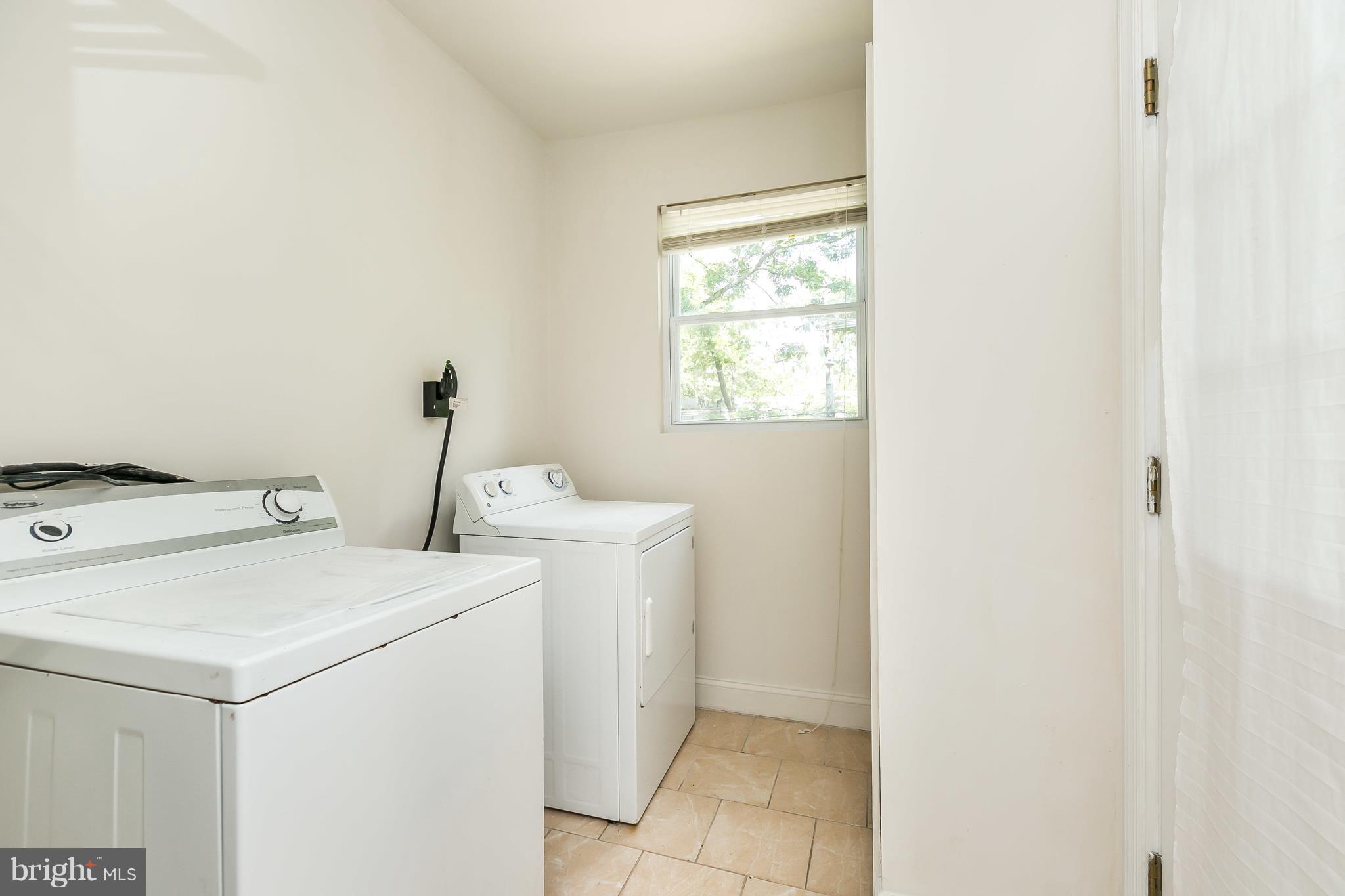 WAVERLY - Residential