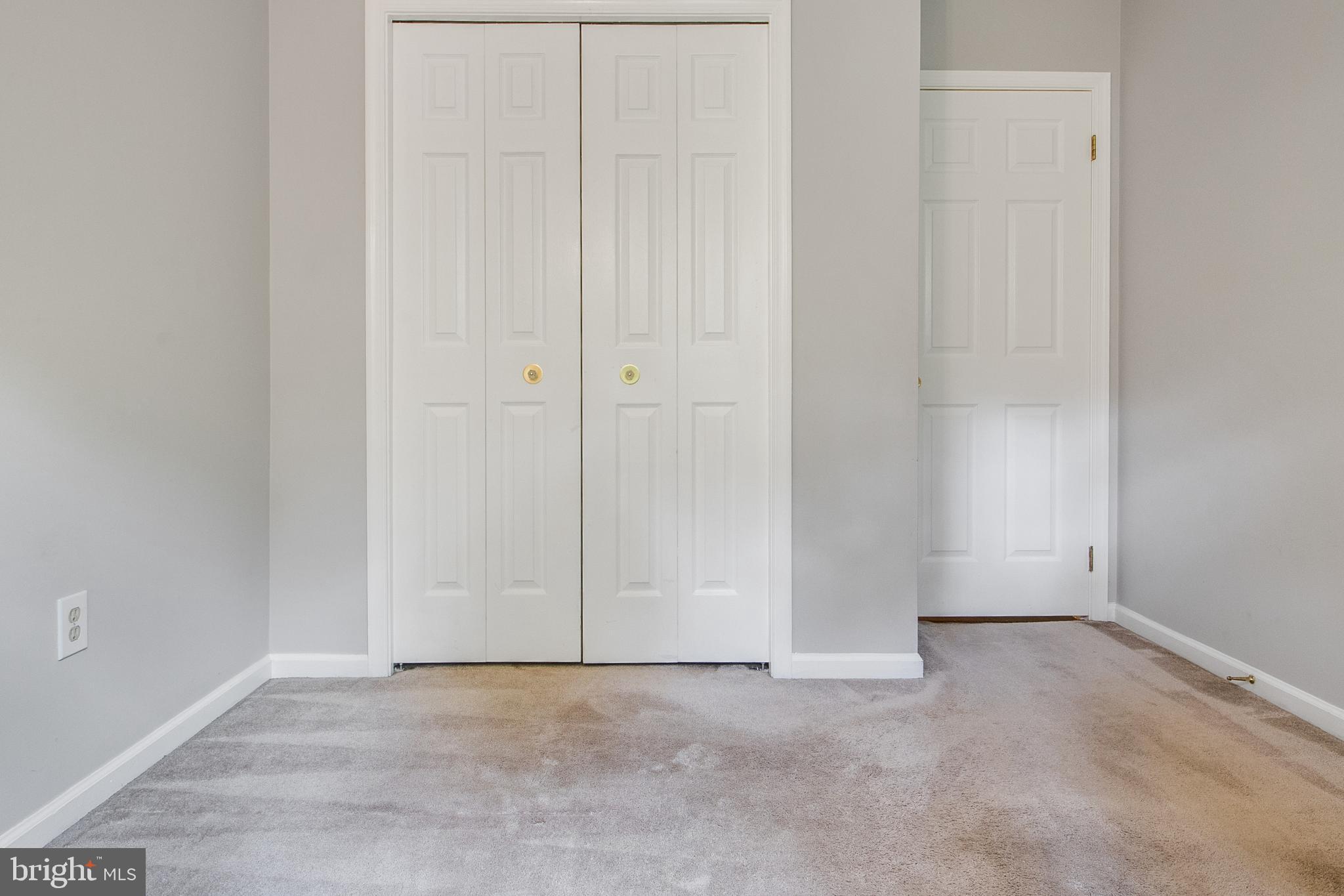 FAIRLAND ESTATES - Residential Lease