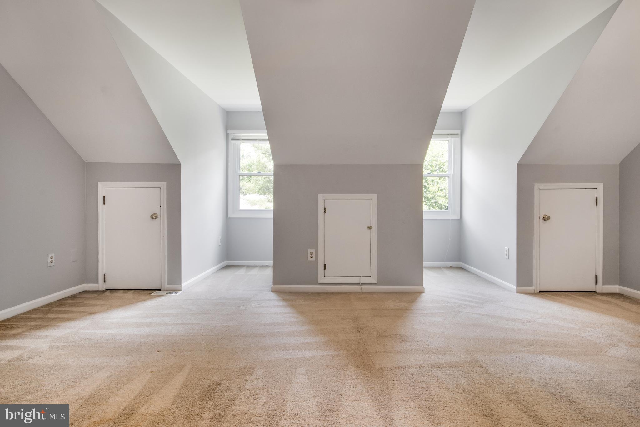 FAIRLAND ESTATES - Residential Lease