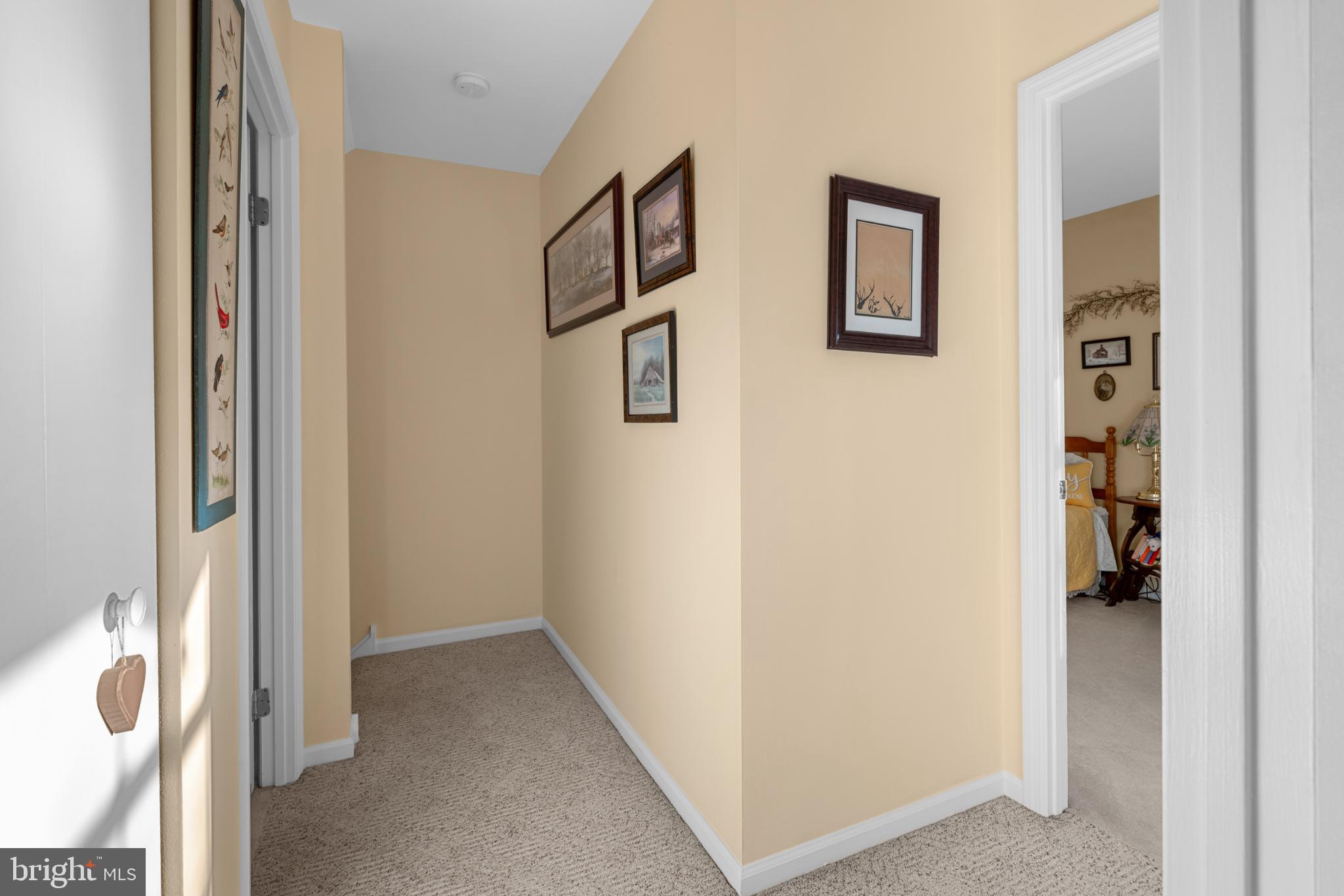 COLONIAL VIL - Residential