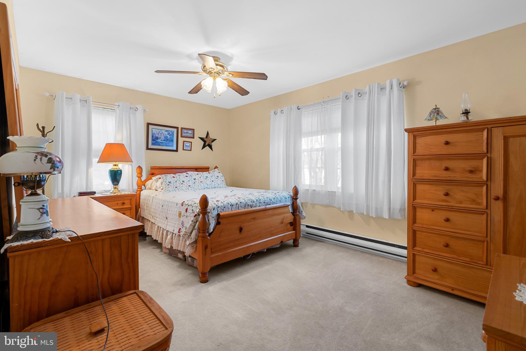 COLONIAL VIL - Residential