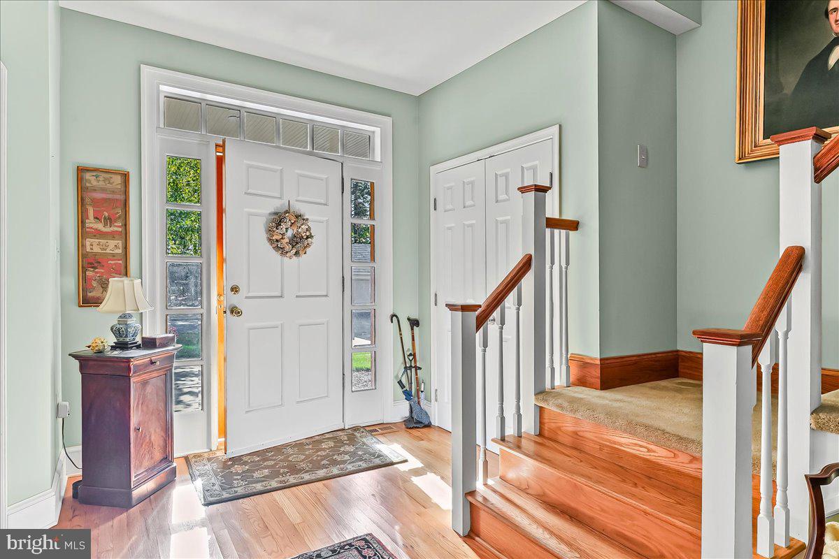 CAMBRIDGE CHASE - Residential