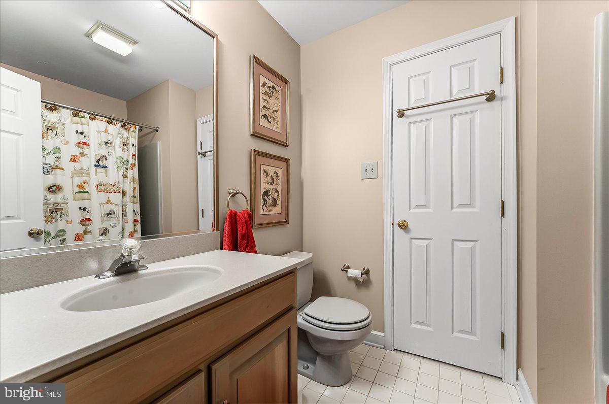 CAMBRIDGE CHASE - Residential