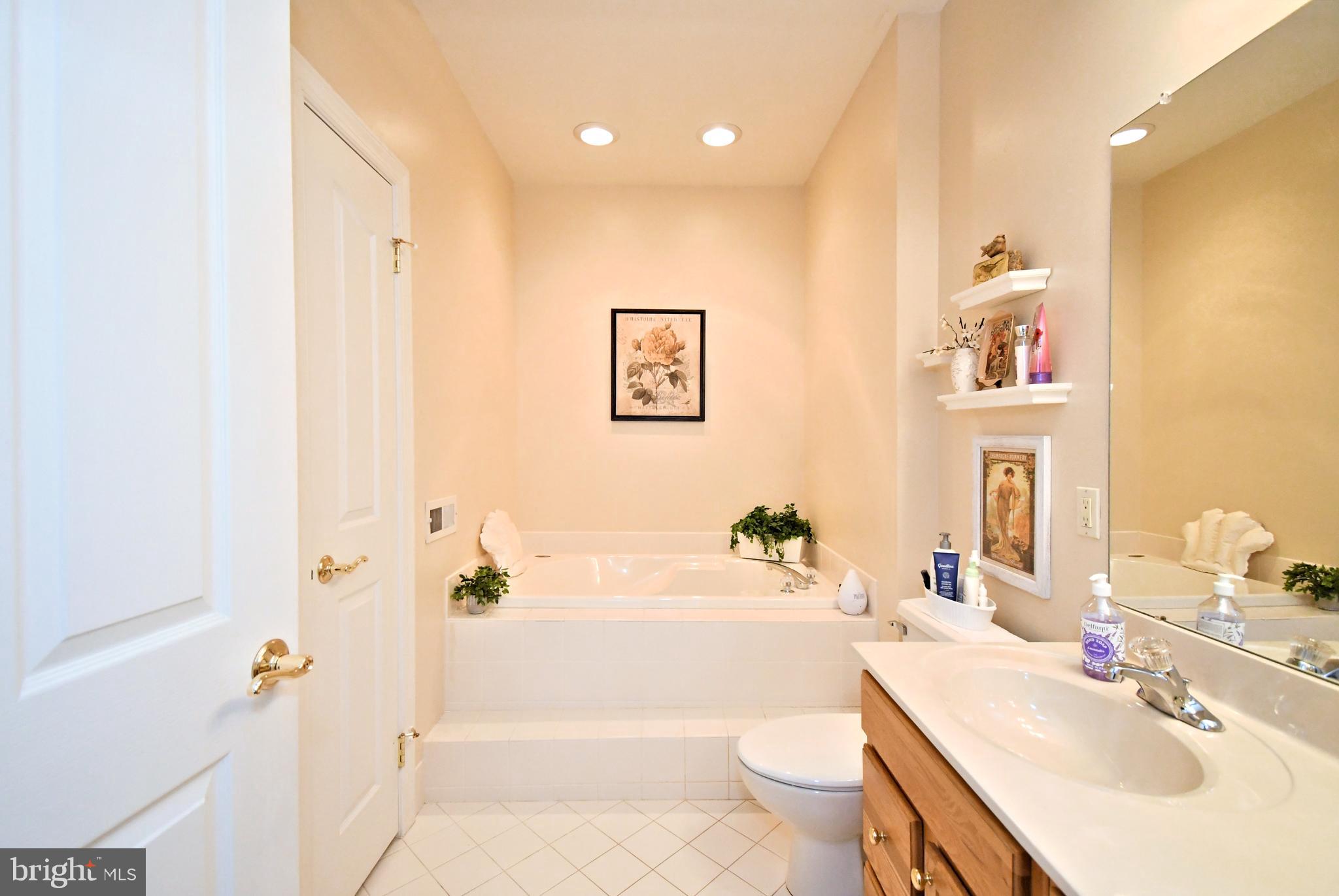 TARRINGTON VILLAGE - Residential