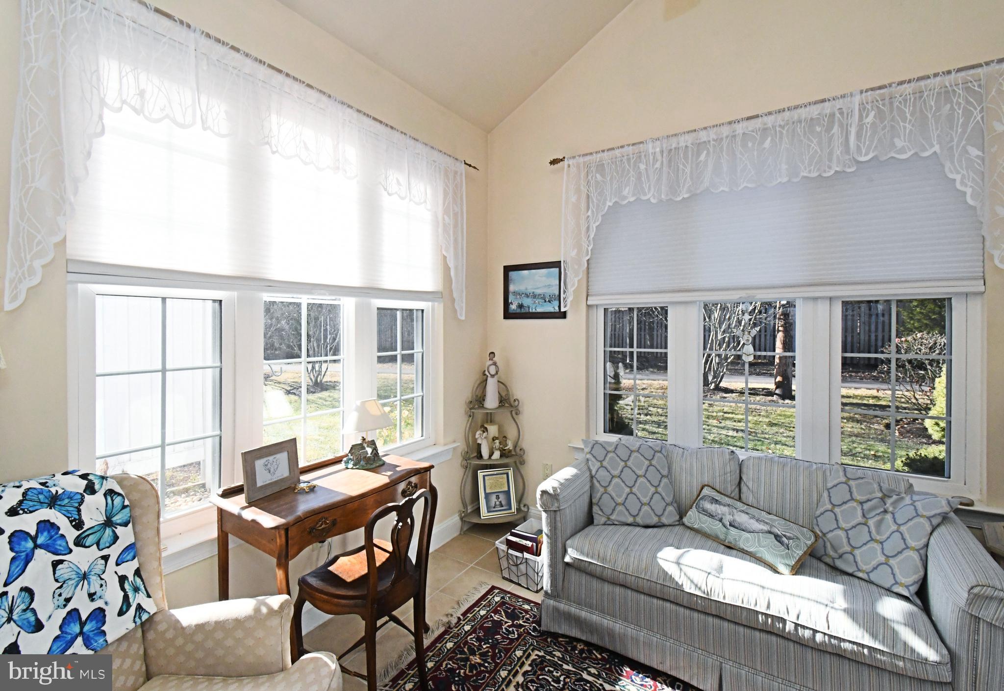 TARRINGTON VILLAGE - Residential