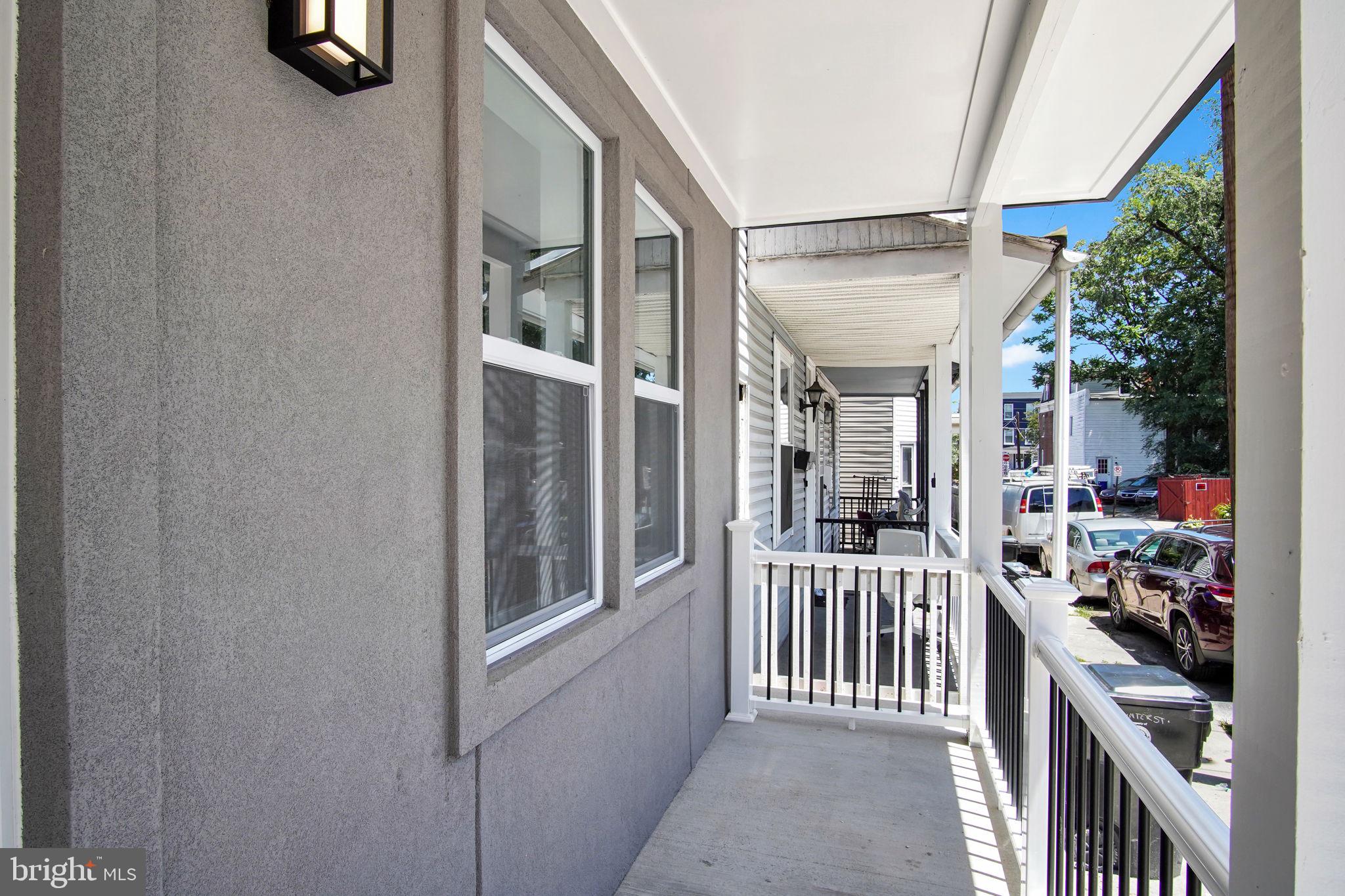 1608 HUNTER STREET