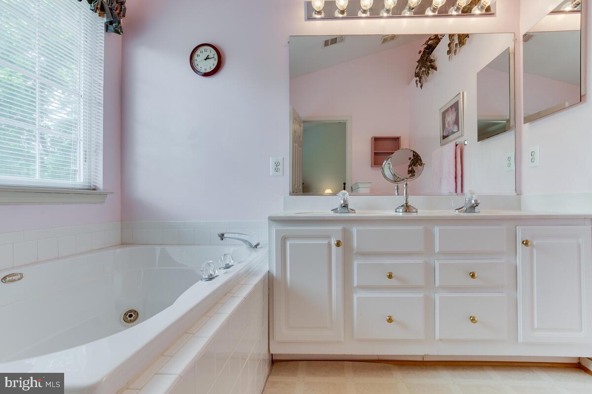 MELWOOD PARK - RESUB PLA - Residential