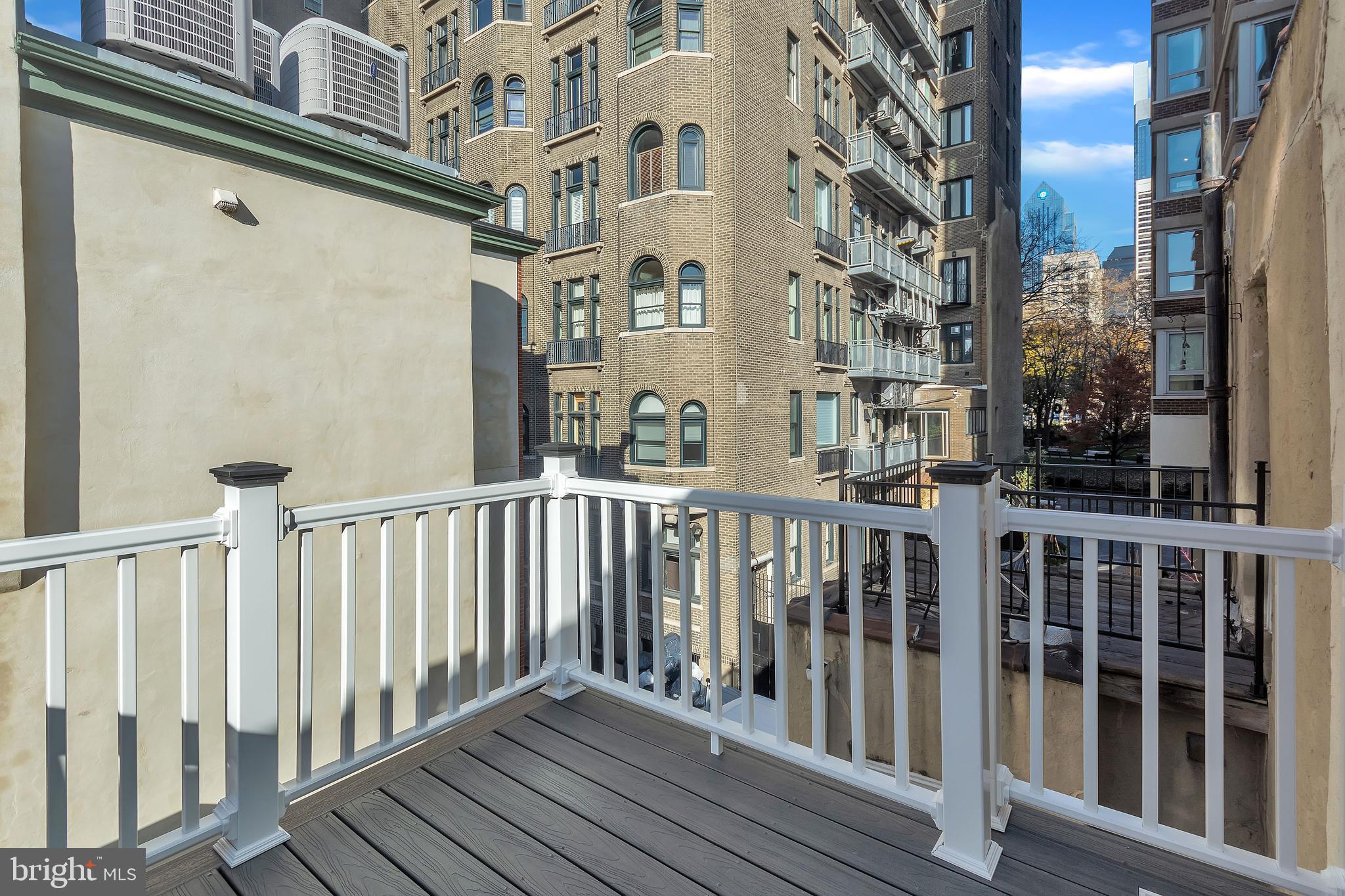 RITTENHOUSE SQUARE - Residential Lease