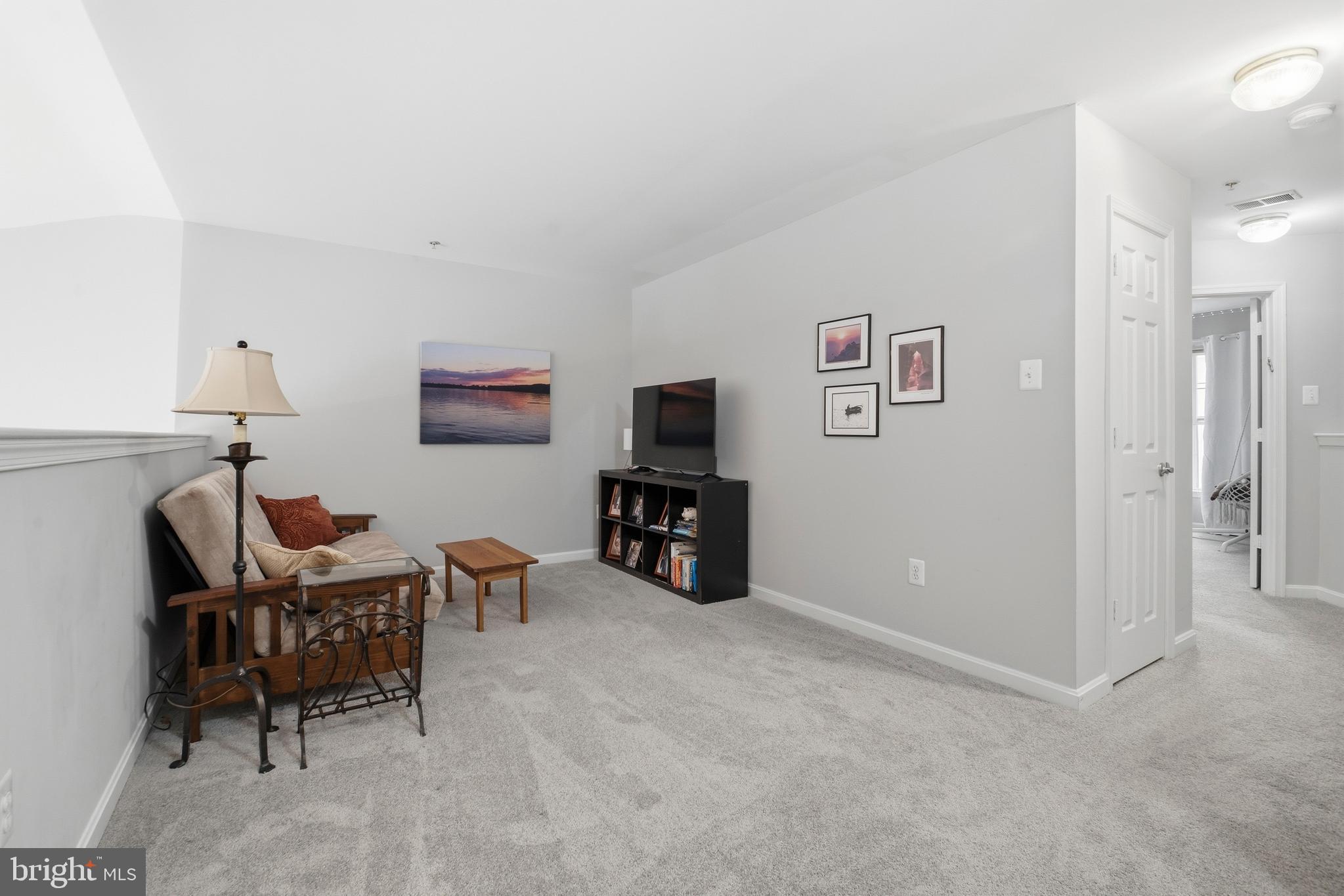 GREY ROCK VILLAS - Residential