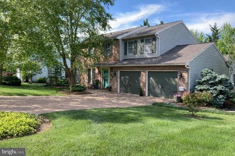 Homes For Sale - 7 Buck Run<br/> MOHNTON, PA 19540