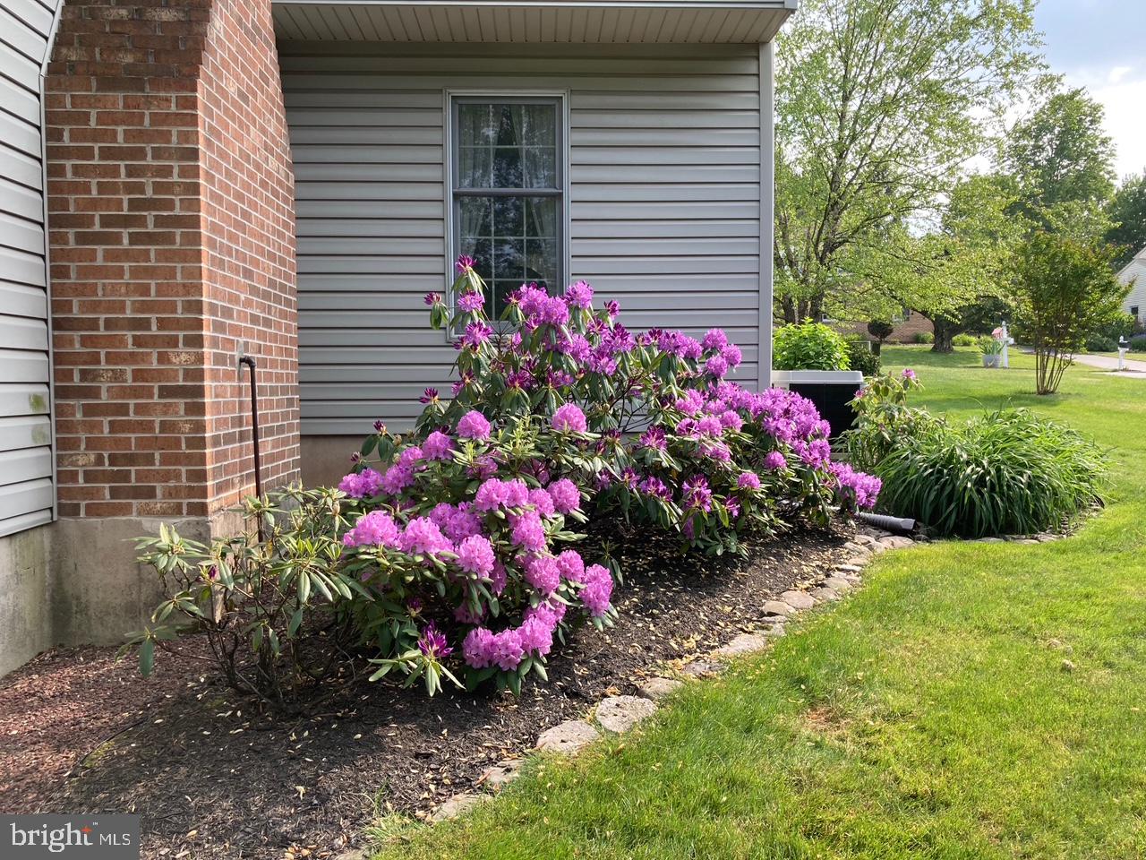 NORTHRIDGE - Residential