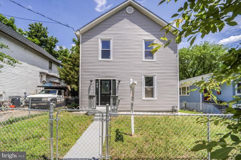3713 35TH STREET MOUNT RAINIER MD 20712