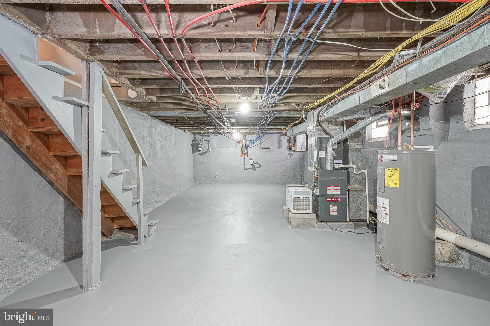 WEST PHILADELPHIA - Residential