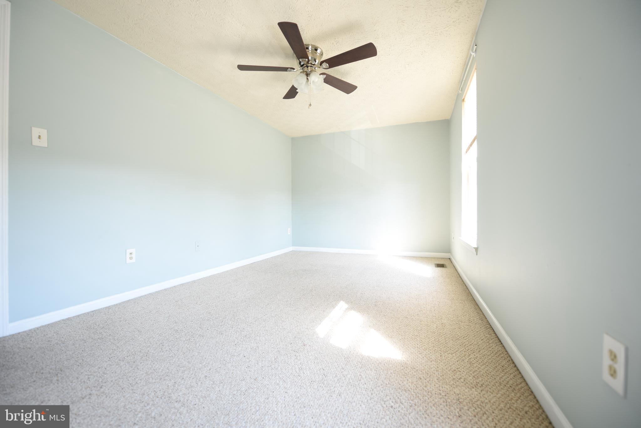 WINDING RIDGE - Residential Lease