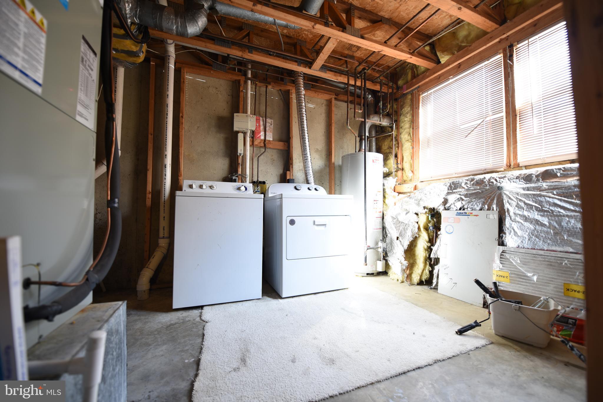 WINDING RIDGE - Residential Lease