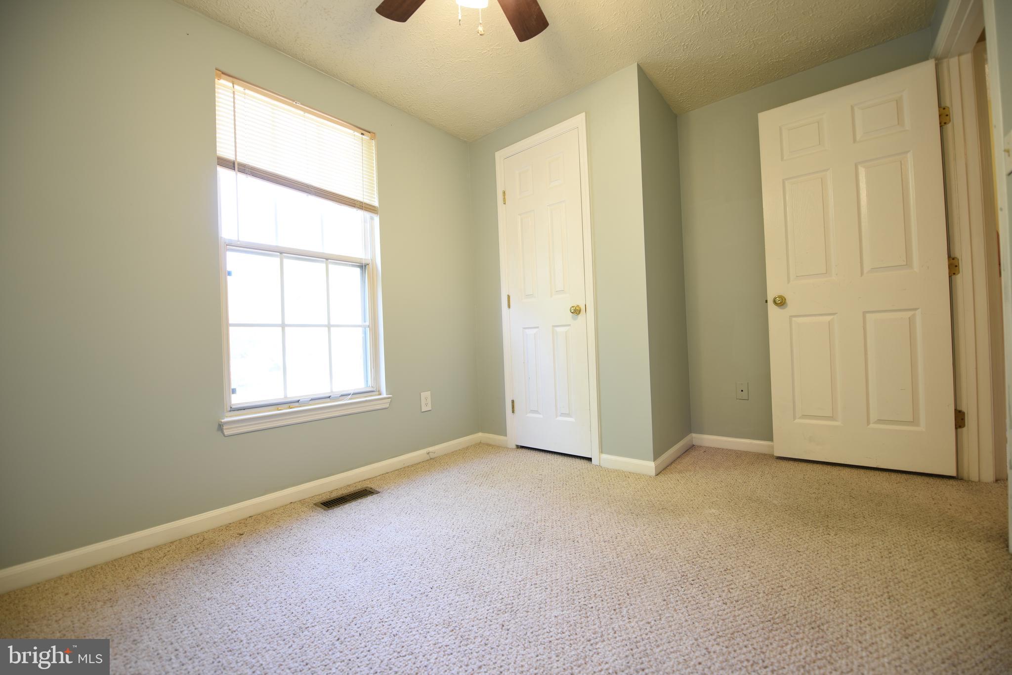 WINDING RIDGE - Residential Lease