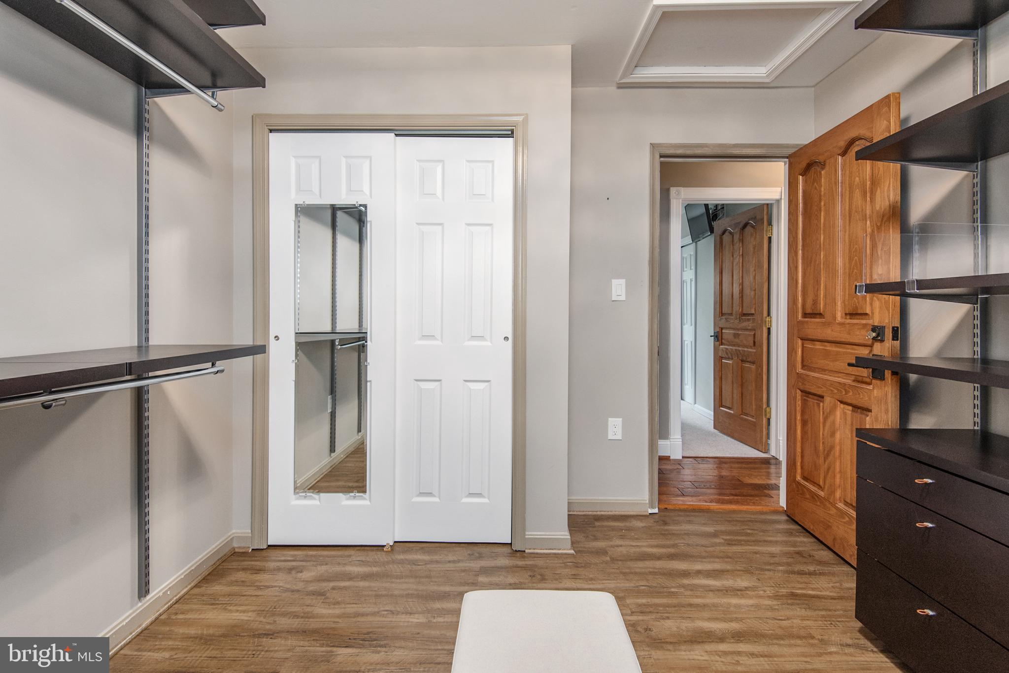 FAIR OAKS FARMS - Residential