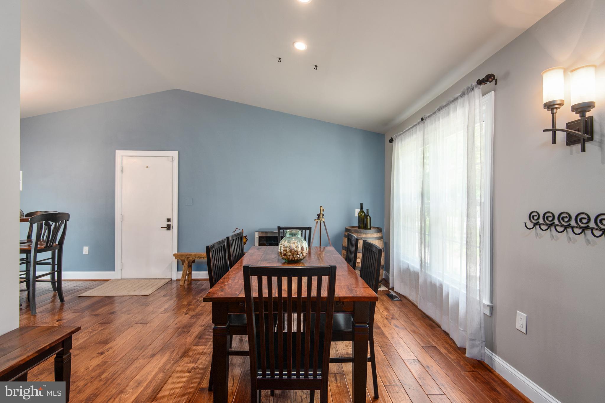 FAIR OAKS FARMS - Residential