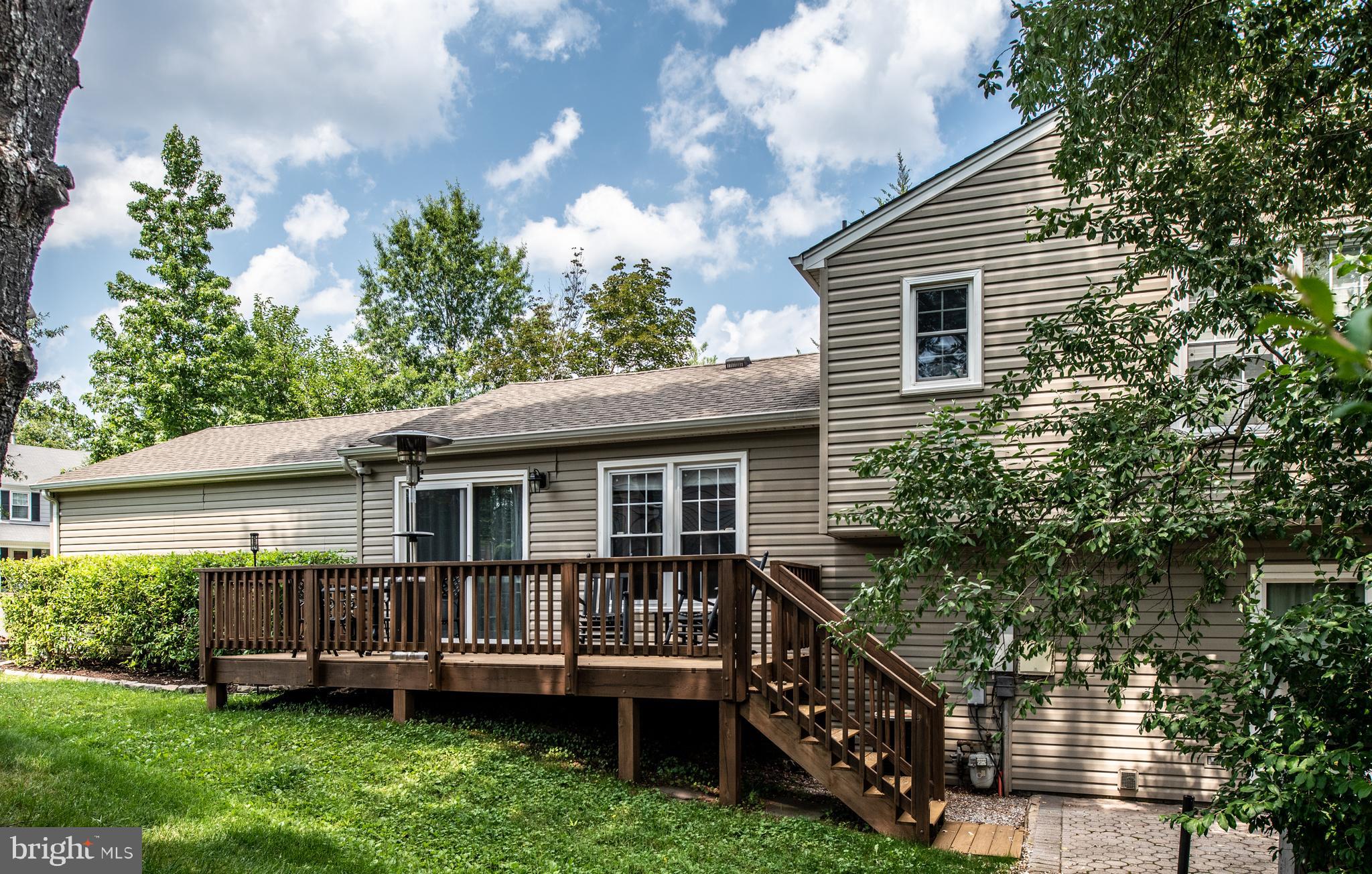 FAIR OAKS FARMS - Residential