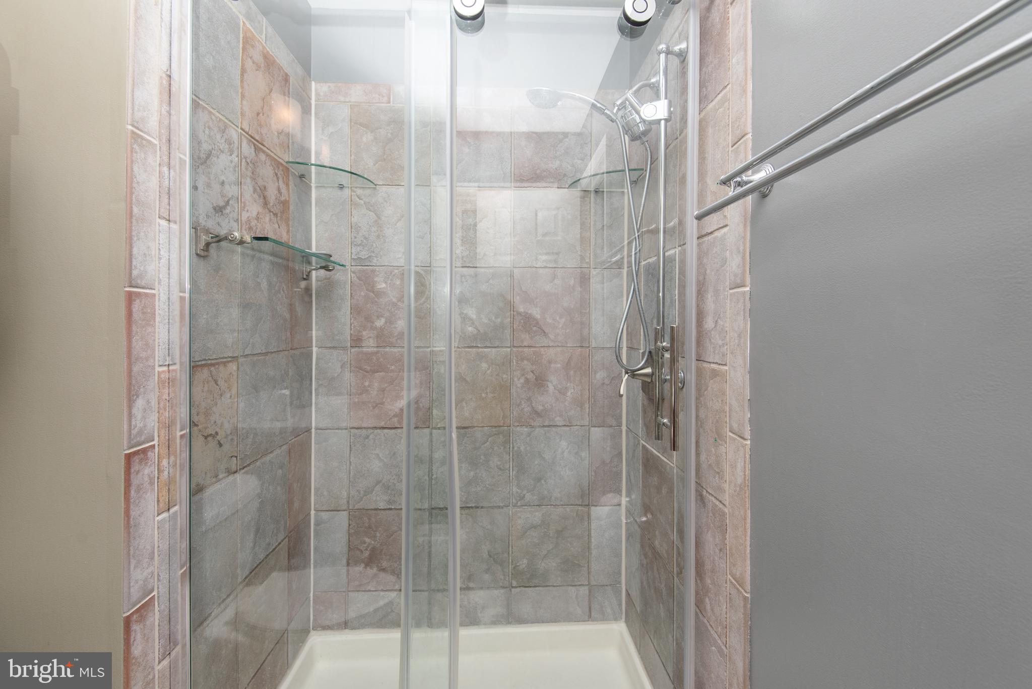 FAIR OAKS FARMS - Residential