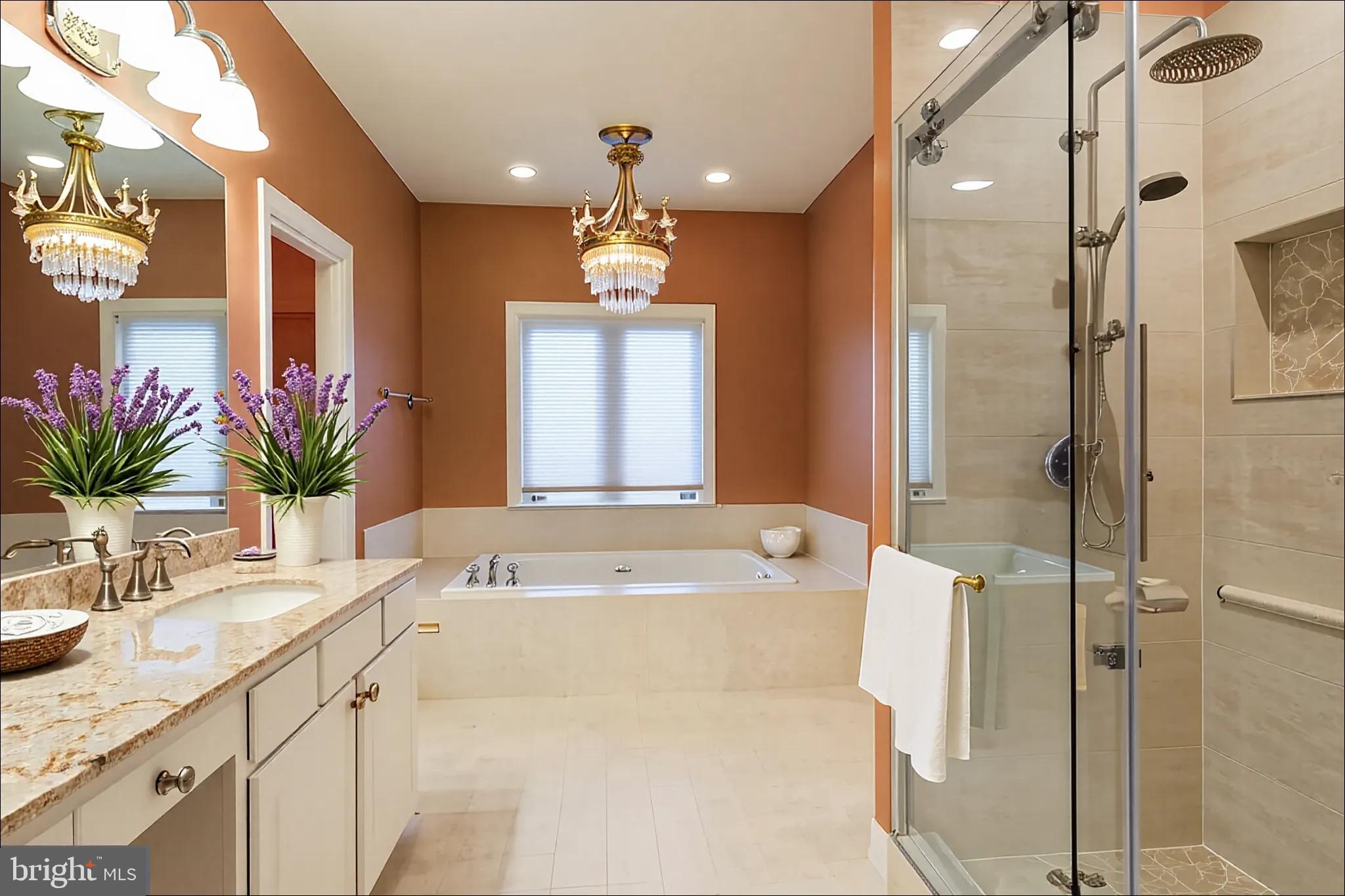 FAIRLAKES CROSSING - Residential