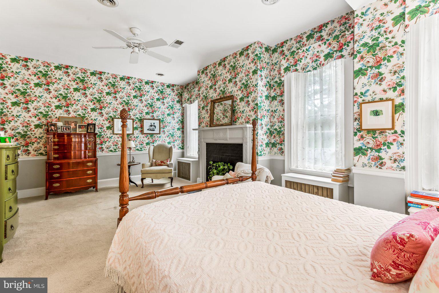 ROLAND PARK - Residential