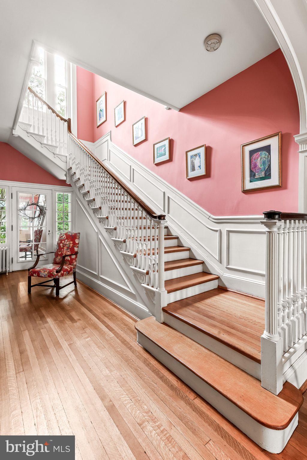 ROLAND PARK - Residential