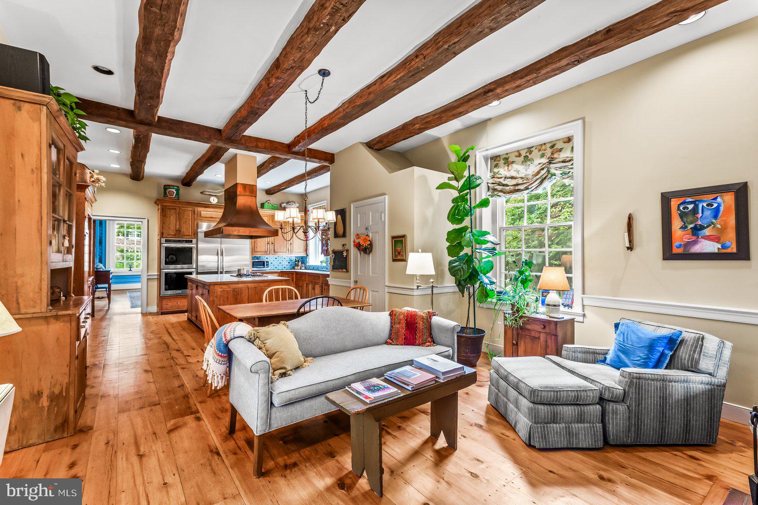 ROLAND PARK - Residential