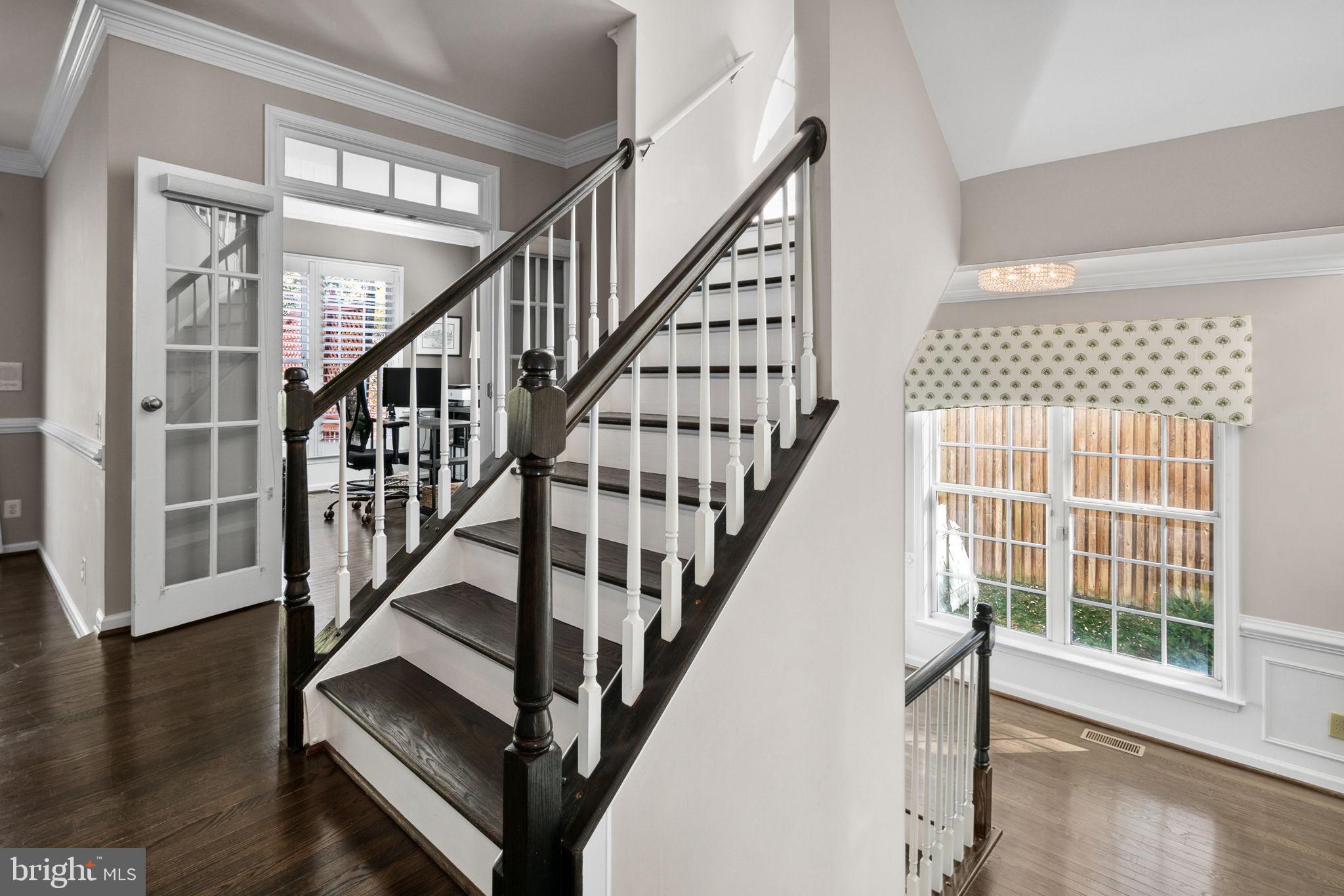 STONEGATE - Residential