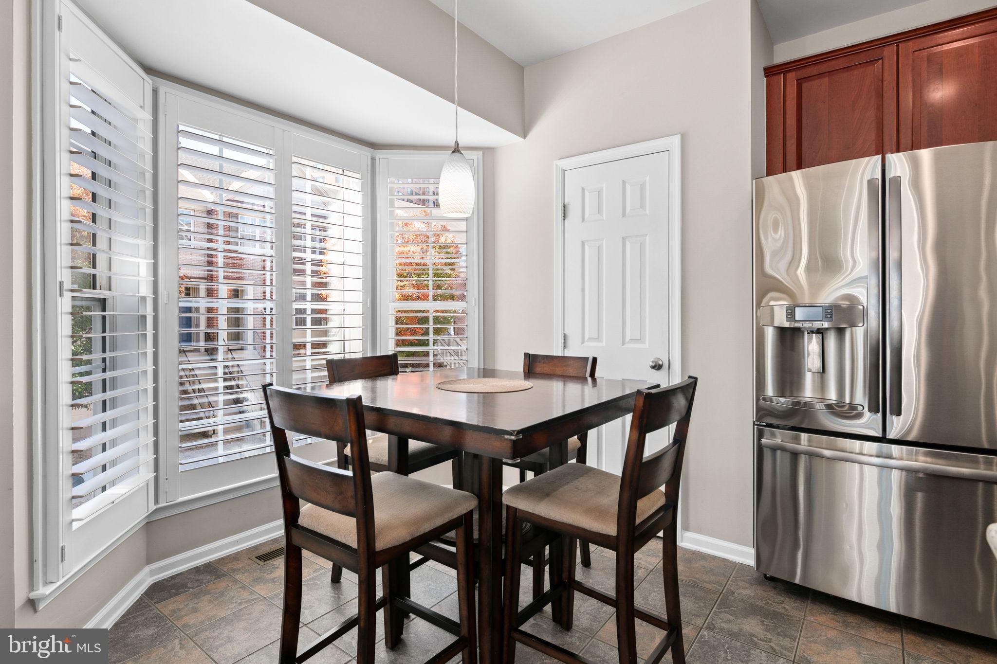 STONEGATE - Residential