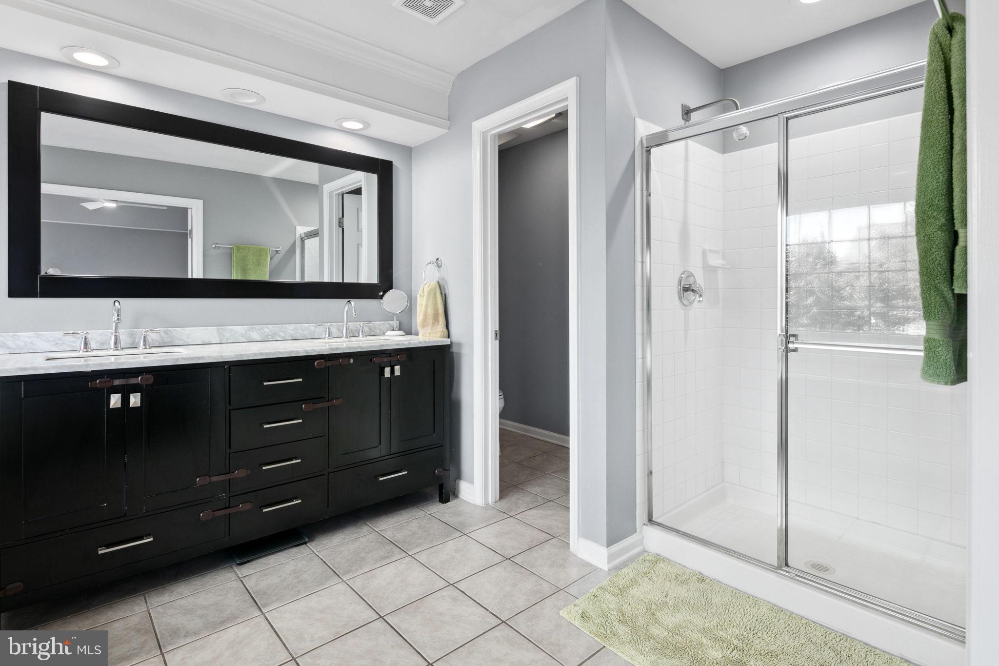 STONEGATE - Residential