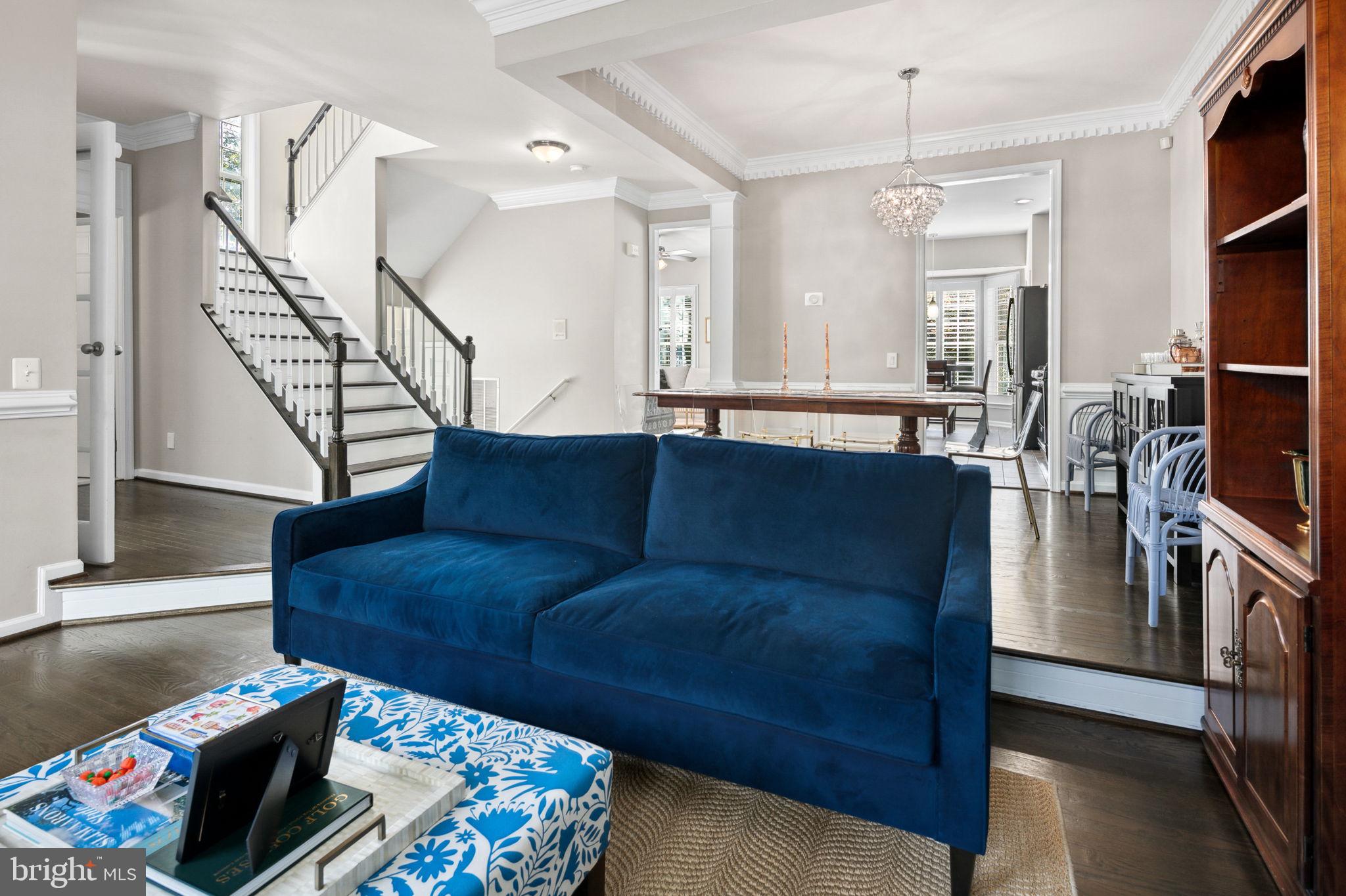 STONEGATE - Residential