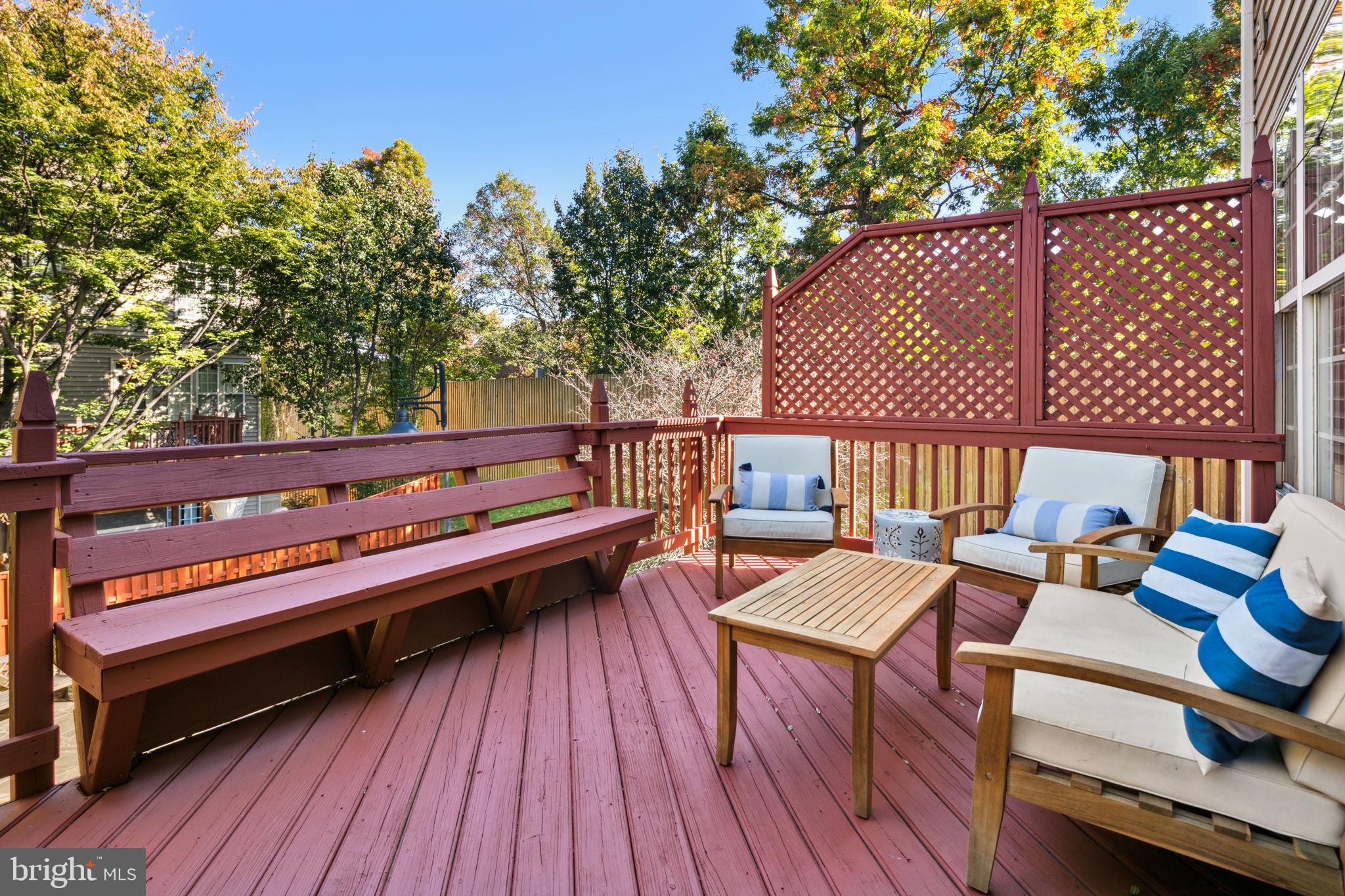 STONEGATE - Residential