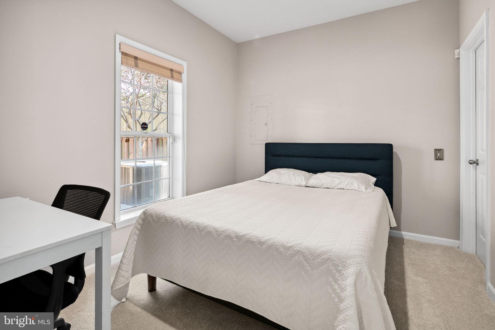 STONEGATE - Residential