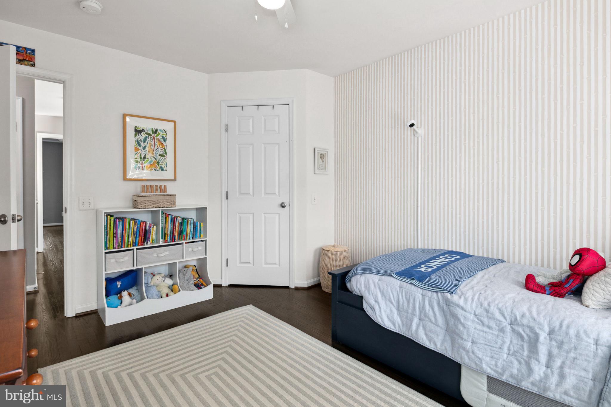 STONEGATE - Residential