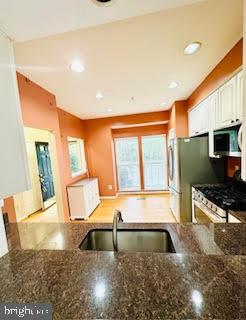 LINWOOD - Residential Lease