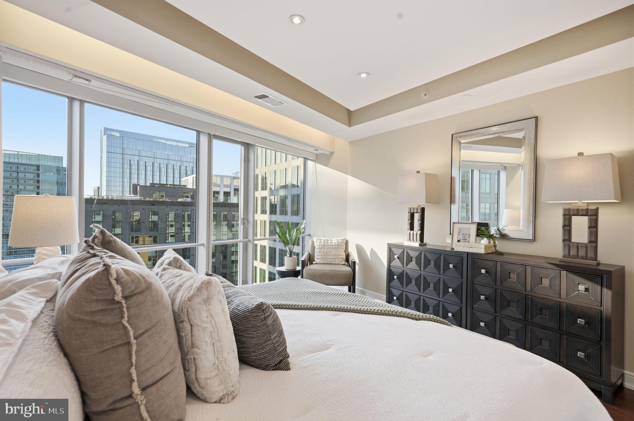 ROSSLYN - Residential