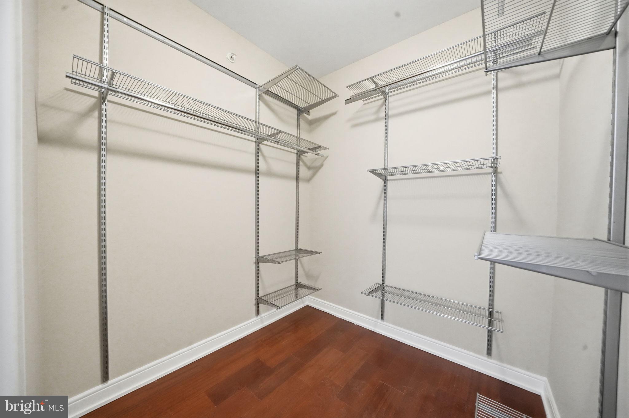 ROSSLYN - Residential