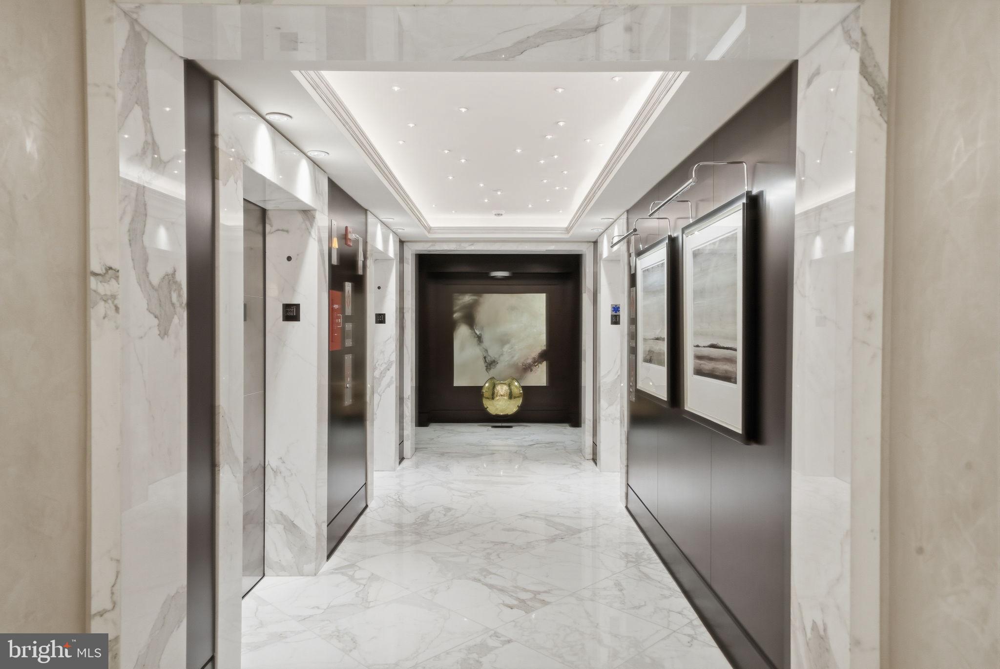 ROSSLYN - Residential