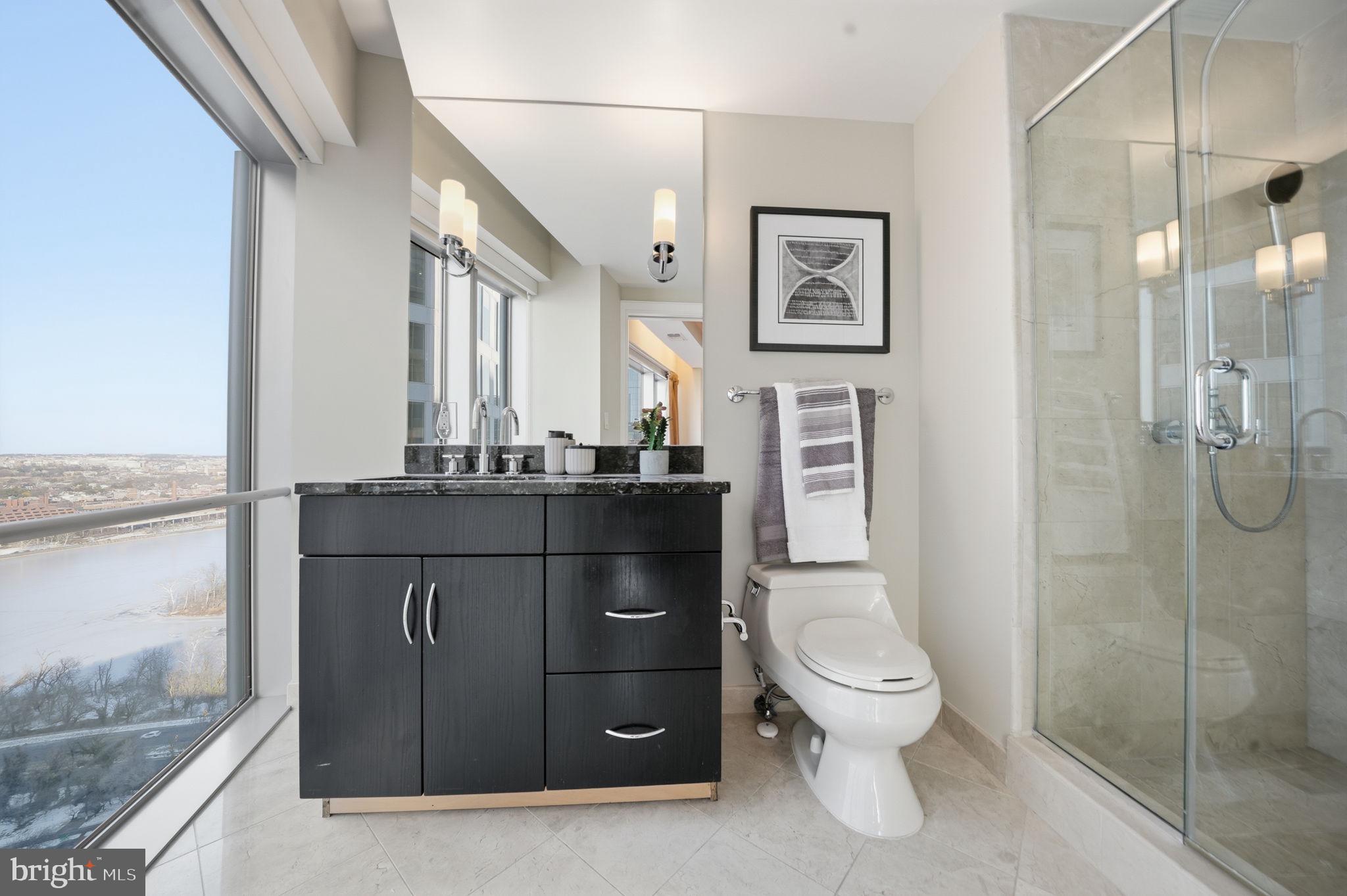 ROSSLYN - Residential