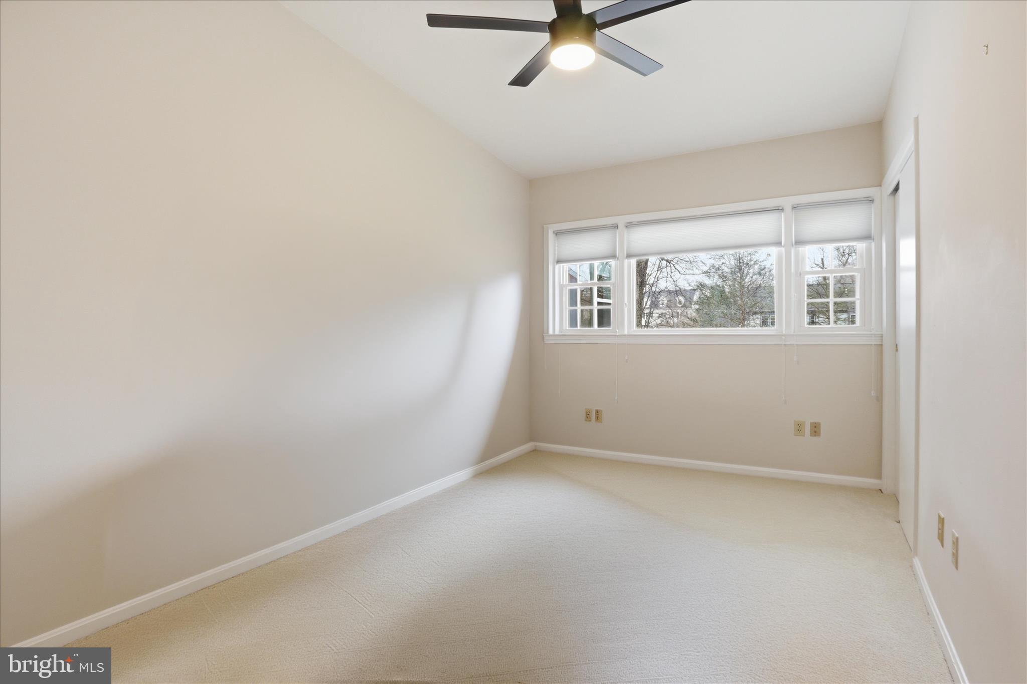 OAK VALLEY ESTATES - Residential