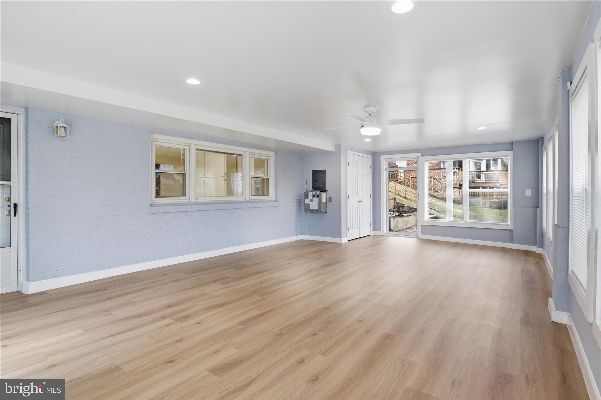 OAK VALLEY ESTATES - Residential