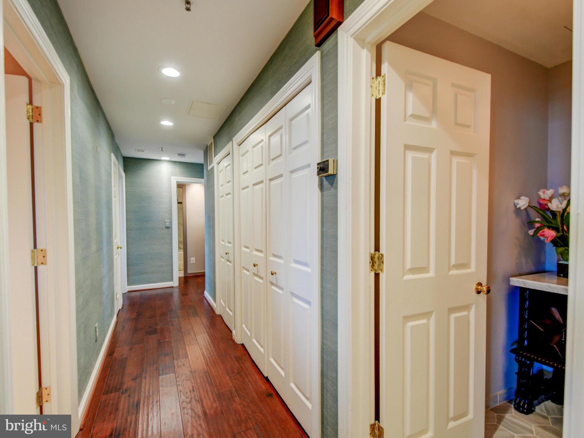 INNER HARBOR - Residential