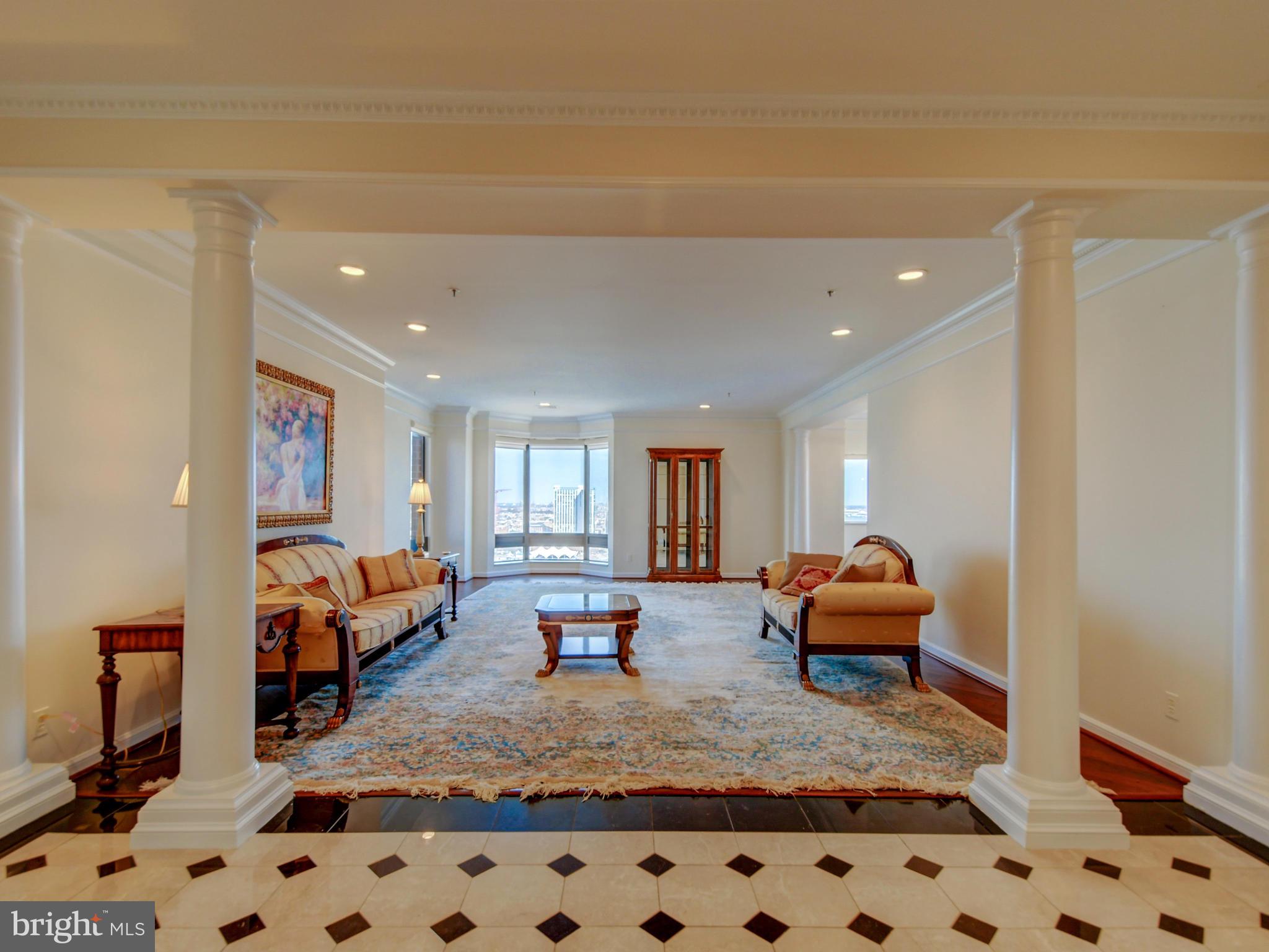 INNER HARBOR - Residential