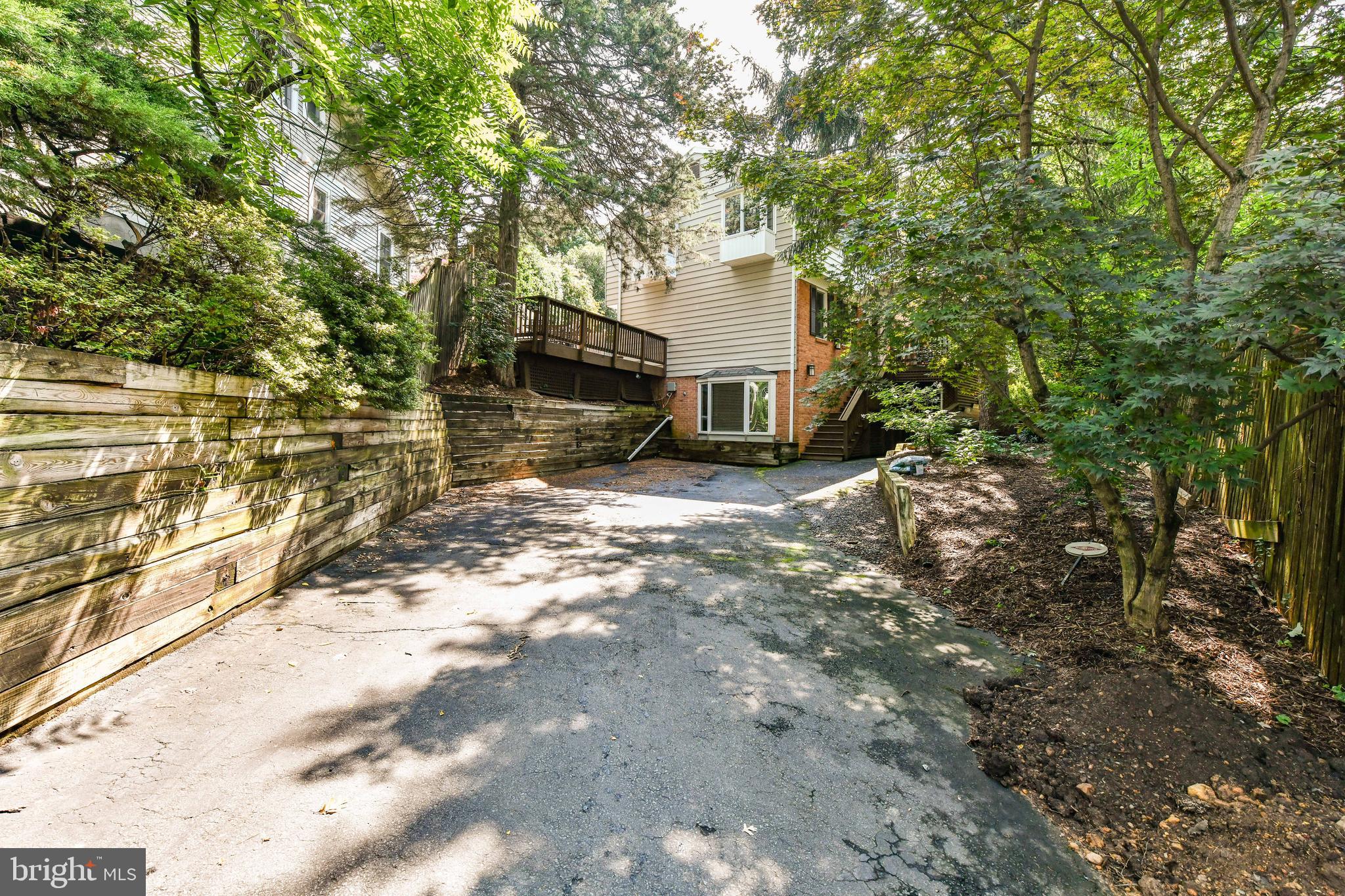 CHERRYDALE - Residential Lease