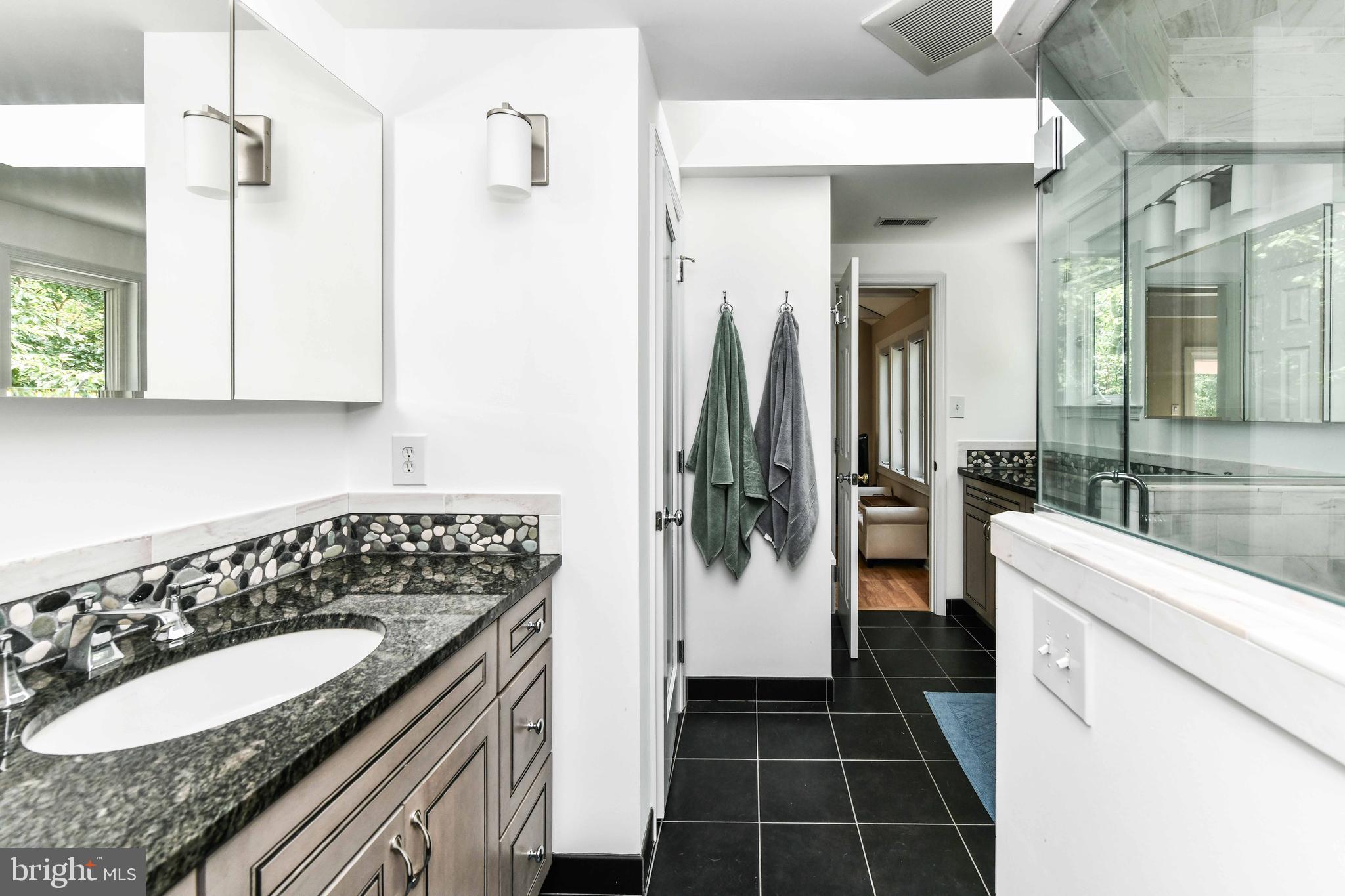 CHERRYDALE - Residential Lease