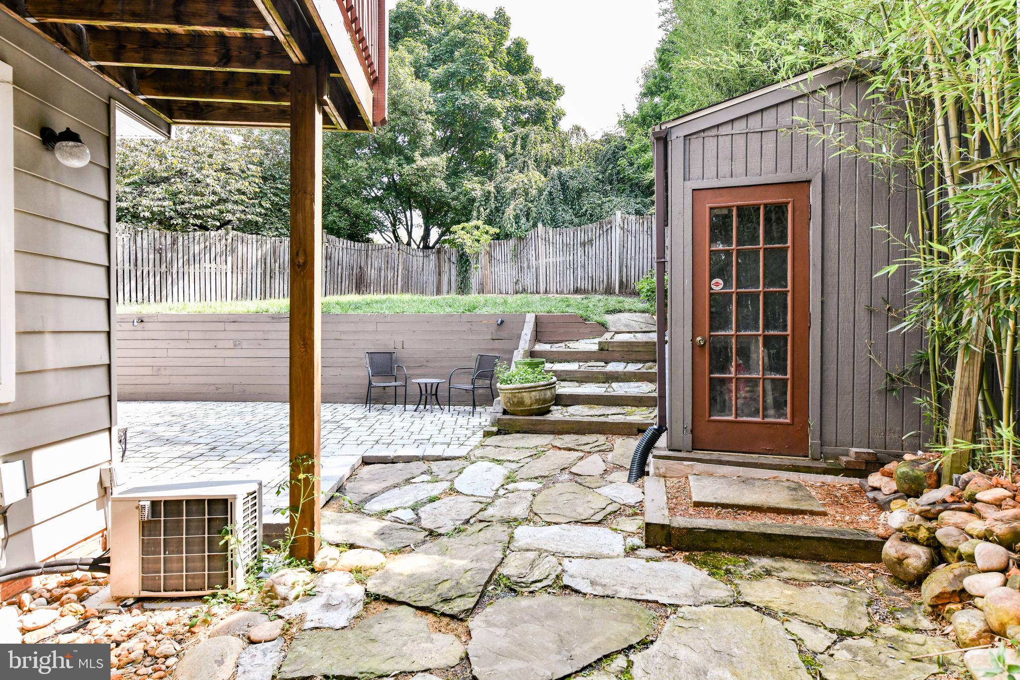 CHERRYDALE - Residential Lease